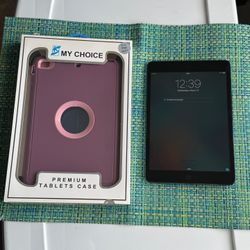Apple iPad Mini Tablet Bundle