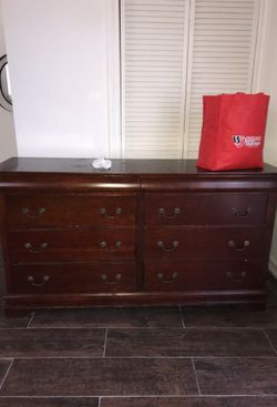 WOODEN DRAWERS