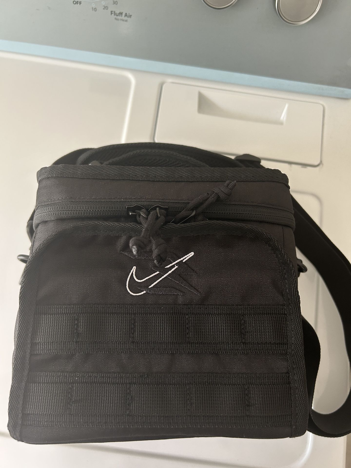 Nike Lunch Box