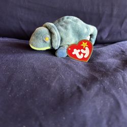 Rare Retired 1997 TY Beanie Baby Iggy with errors