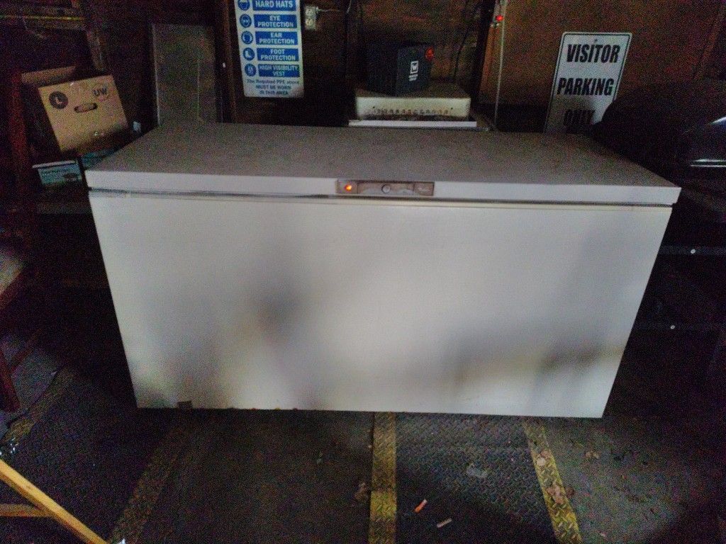 Large Whirlpool Deep Freezer