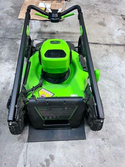 Greenworks Lawn mower