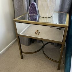 Mirror And Gold Nightstand 