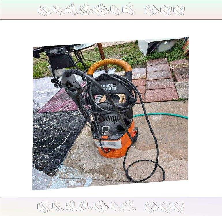 bill girl Super Pressure Sprayers Maximum Clean, Minimum Effort