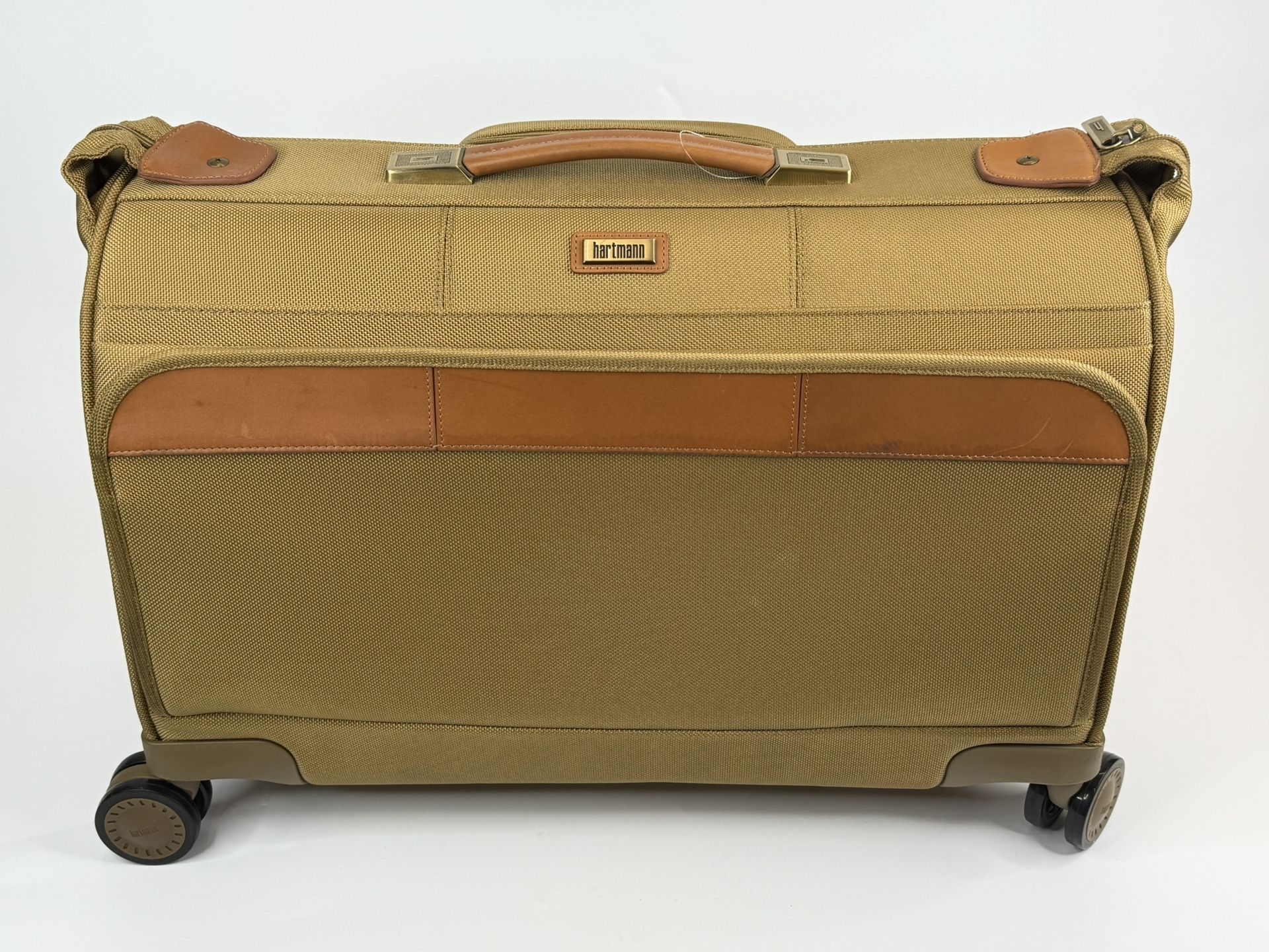 Hartmann Ratio Classic Deluxe 2 Softside Carry-On Spinner Garment Bag 22” NICE!!