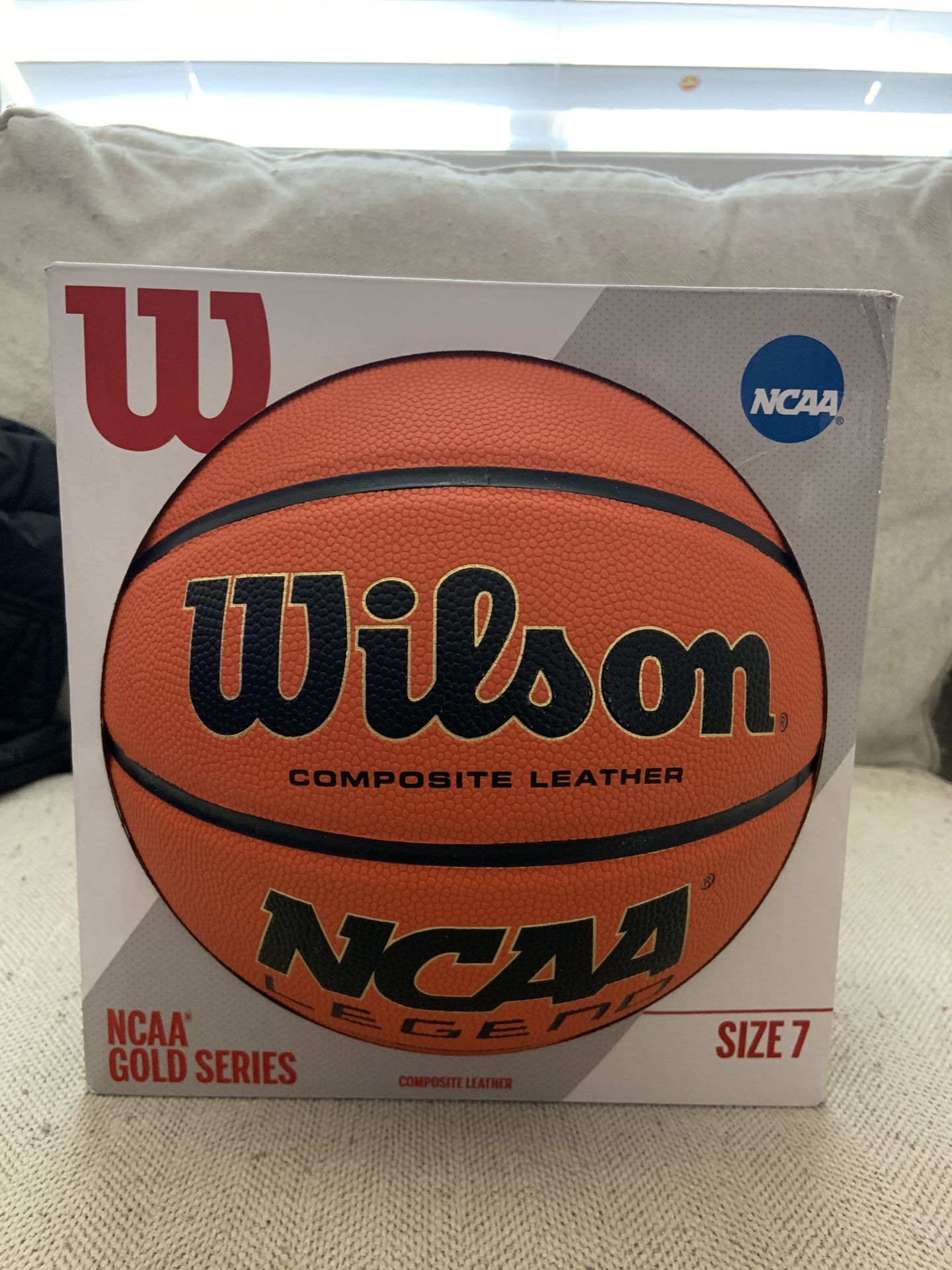 Wilson Legend Basketball Size 7 ( 29.5) New In Box