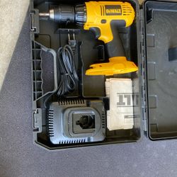DeWALT 18v Cordless Drill