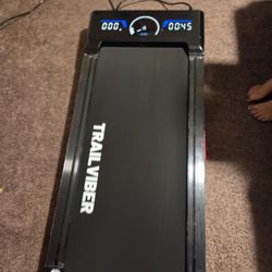 Trailviber Treadmill 