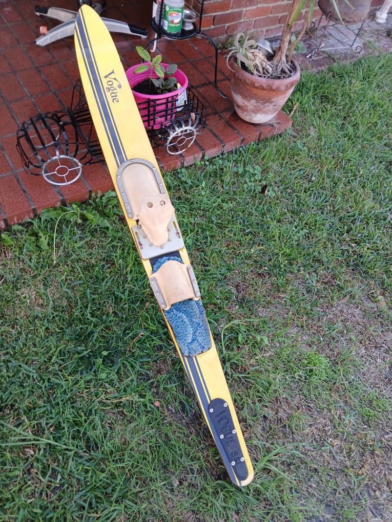 Vintage Water ski