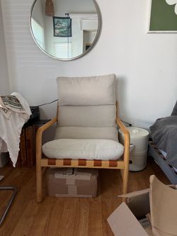 Accent chair