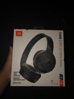 Jbl 670s headphones