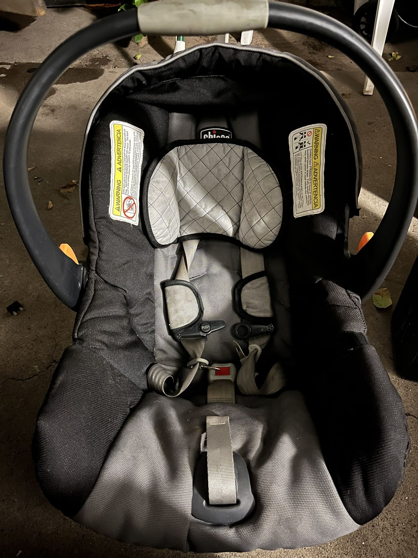 Newborn Car seat 