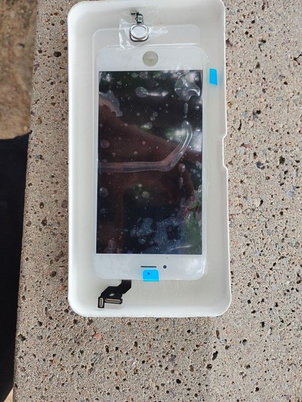 iPhone 6s+ Screen