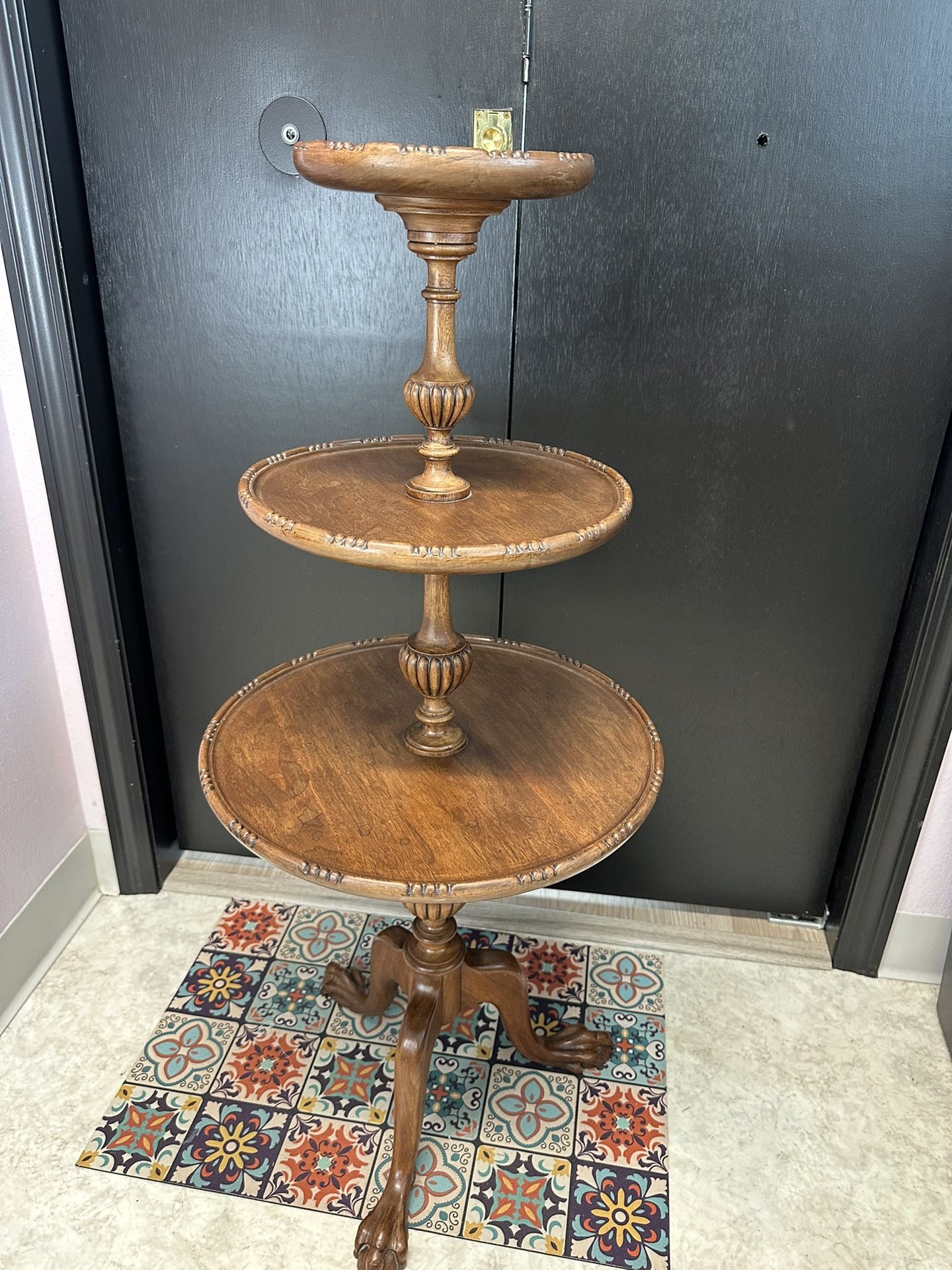 Antique 3 Tier Dumbwaiter Accent Clawfeet Butler Display Table