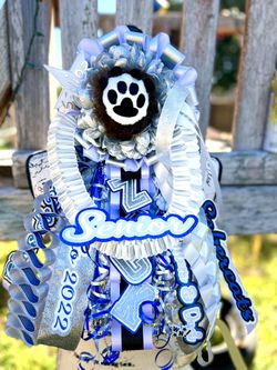 2023 Homecoming Mums And garters