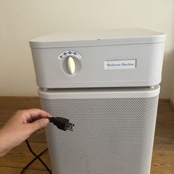 Austin Air Purifier Bedroom Machine.  Barely Used. Pick Up In Topanga Cyn. 