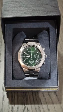 Bulova Precisionist Octagon Chronograph – Green Dial (Ref. 96B409) – W/ Warranty & Original Box