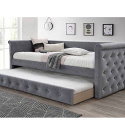 Daybed With Trundled Not Including Mattress