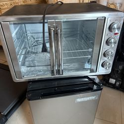 New Small Oven It’s Not To Small See Pics For Size 