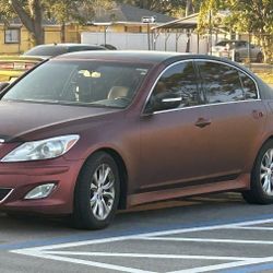 2013 Hyundai Genesis 