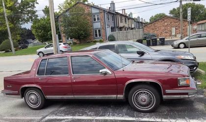 Cadillac Deville 1987 v8 4.1