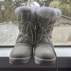 Cute snow/winter boots