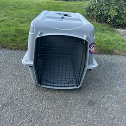 Petco Pet Kennel Carrier Medium 