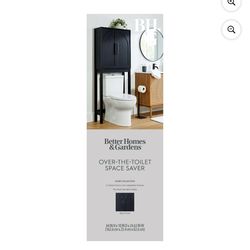OVER-THE-TOILET SPACE SAVER