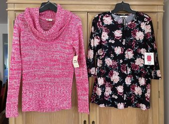 Women’s NEW Pink Sweater Small & Floral Long Sleeve Medium