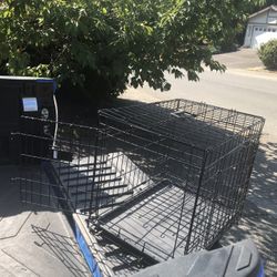 Small Dog Rabbit Kennel Crate Collapsible like New 24” L by 17”W 19”