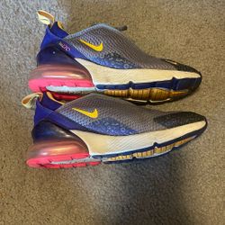 Nike Air Max 270