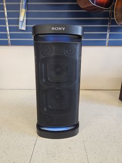 Sony SRS-XP700 Portable Bluetooth Wireless Speaker w/ Party Mode P817364-1
