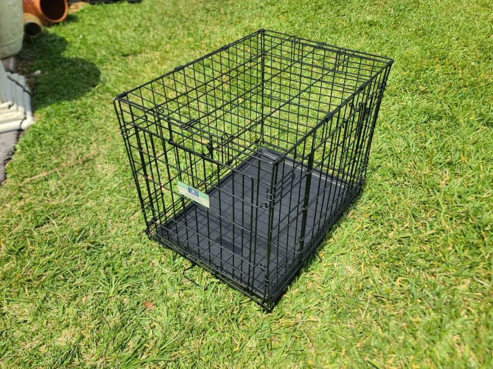 30" Metal Dog Crate For Medium Dogs ,  30L X 21w X 24H 