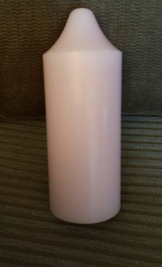 PartyLite Strawberry Rhubarb pillar candle