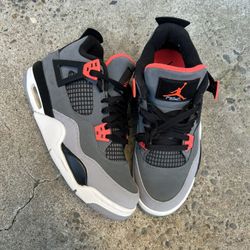 Infared Jordan 4s Size 7y