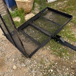 Hitch Cargo carrier