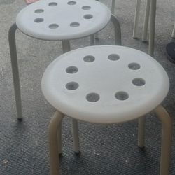 Stackable Chairs 15 Each Five Total
