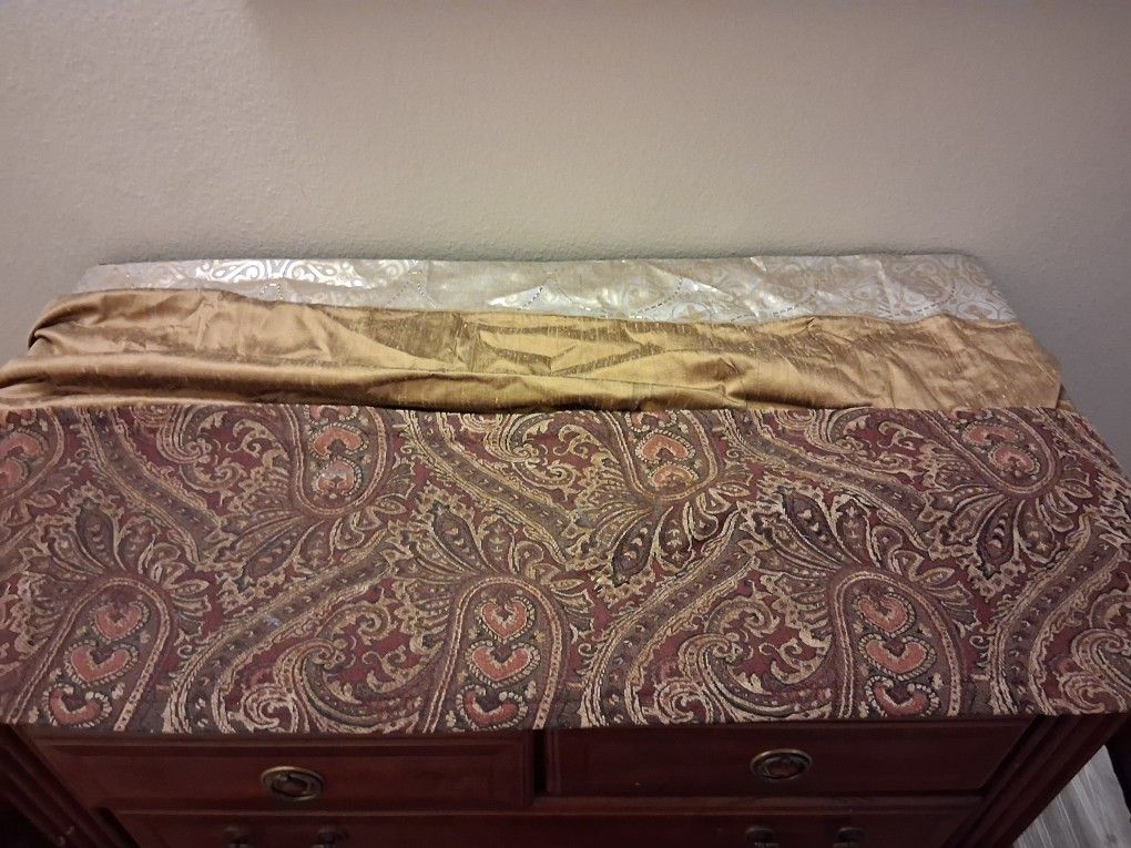 Table Runners