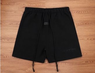 Black and grey essential short large