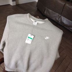 Nike Crewneck  XL