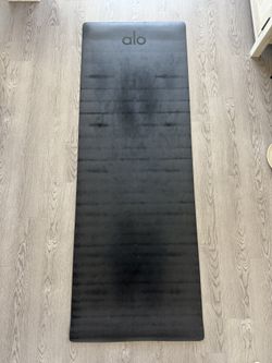 Alo Warrior Yoga Mat - Black