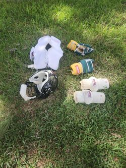 Brine Lacrosse Gear Set - Helmet, Pads, Gloves