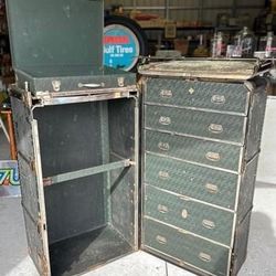 Antique Early 1900's Hartman Wardrobe Trunk - No Key