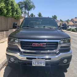 2005 GMC Sierra 2500 HD
