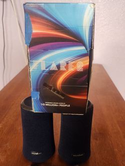 Model soundcore flare2 . 2 speakers on good condition both