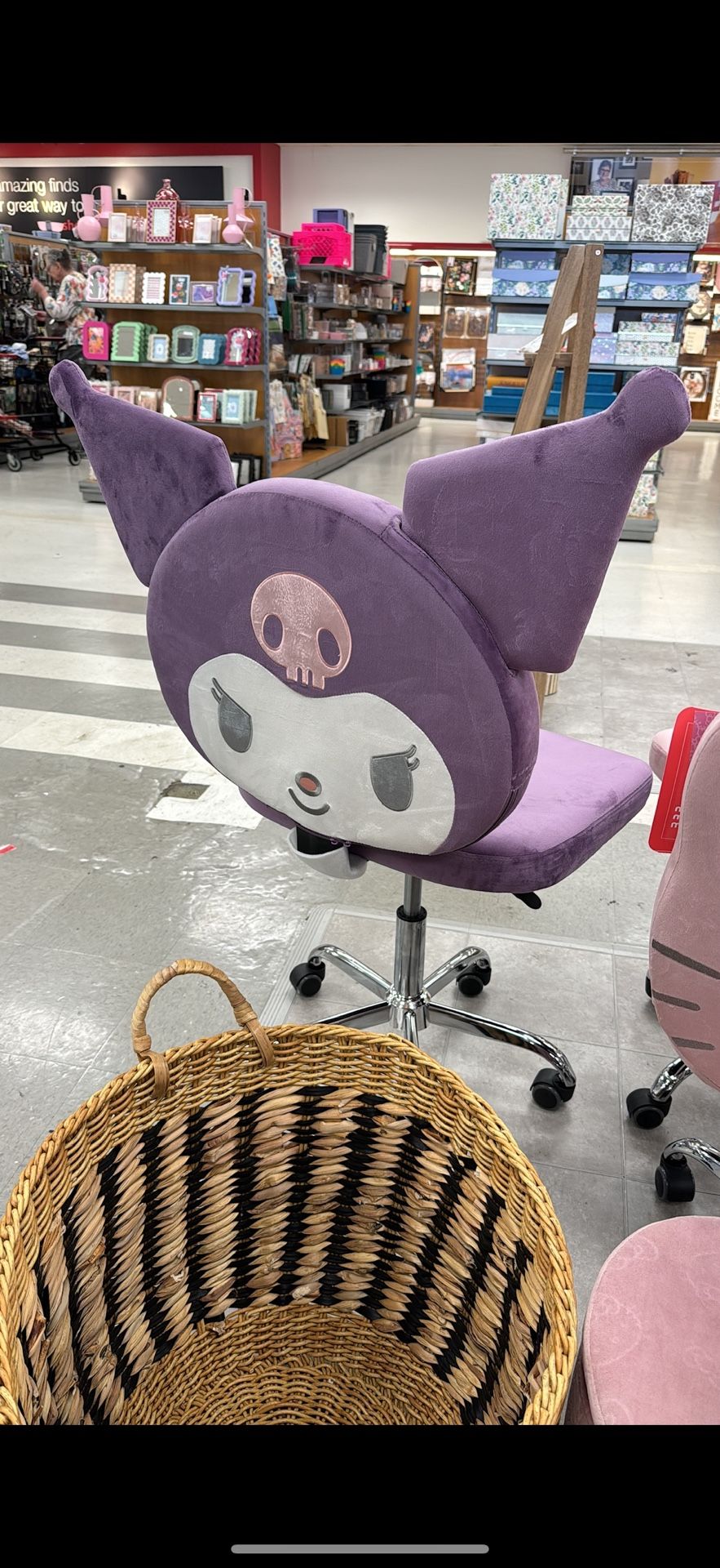 Kuromi Vanity Chair