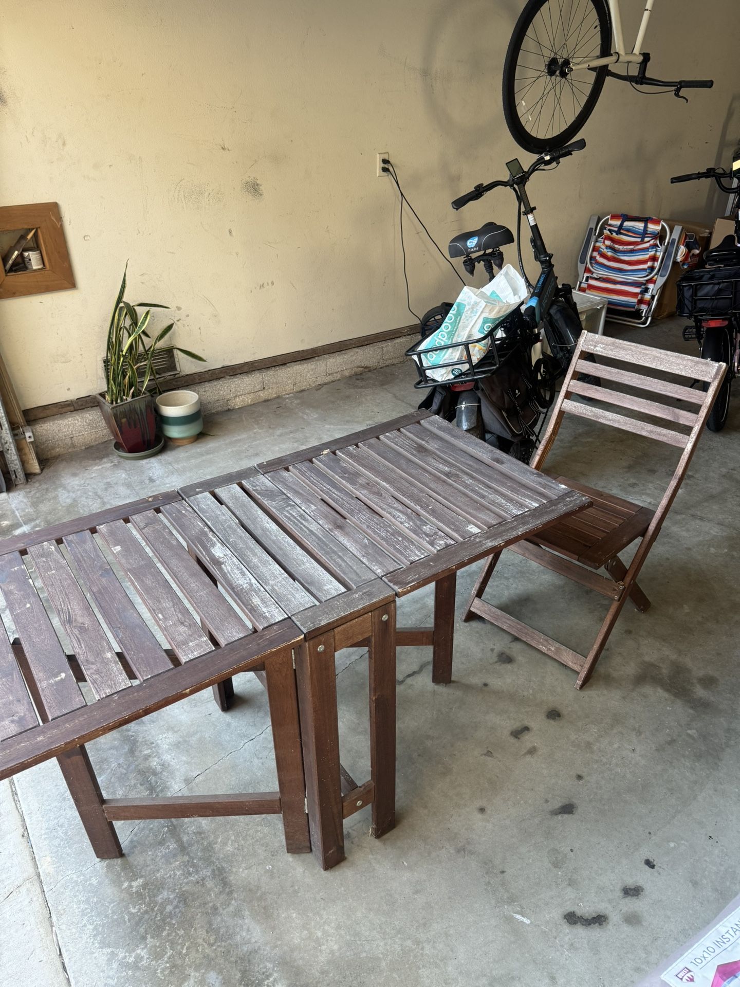 Outdoor Collapsable Dining Set