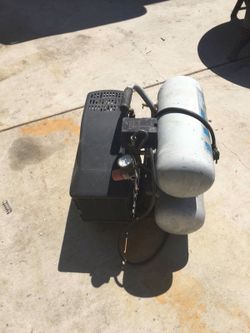 Air compressor