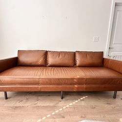 Brand New West Elm Leather Sofa – Saddle Leather in Nut (89”)