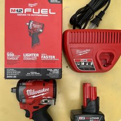 MILWAUKEE,,1/2” Impact Wrench M12